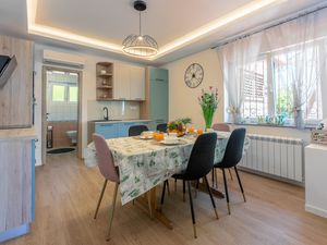 23941335-Ferienwohnung-4-Crikvenica-300x225-2