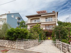 23945590-Ferienwohnung-7-Crikvenica-300x225-5