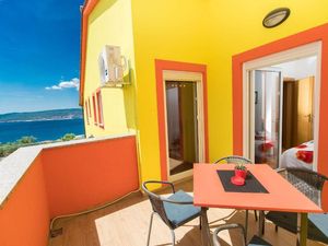 23941818-Ferienwohnung-4-Crikvenica-300x225-0