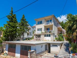 23943796-Ferienwohnung-5-Crikvenica-300x225-3