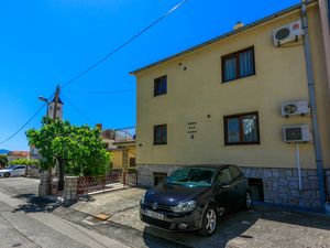 23945535-Ferienwohnung-5-Crikvenica-300x225-3