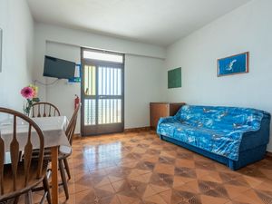 23940344-Ferienwohnung-4-Crikvenica-300x225-1