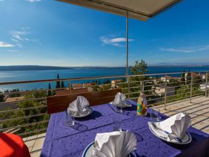 23941331-Ferienwohnung-4-Crikvenica-300x225-3