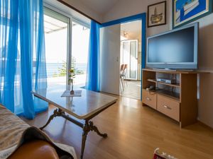 23941331-Ferienwohnung-4-Crikvenica-300x225-5