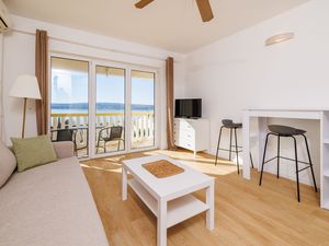 23941809-Ferienwohnung-3-Crikvenica-300x225-4