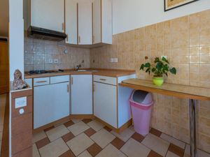 23945383-Ferienwohnung-5-Crikvenica-300x225-4