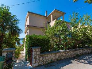 23945381-Ferienwohnung-5-Crikvenica-300x225-4