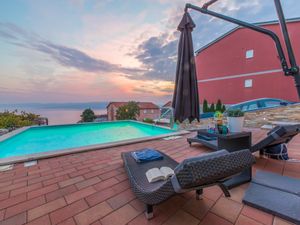 23939541-Ferienwohnung-6-Crikvenica-300x225-1