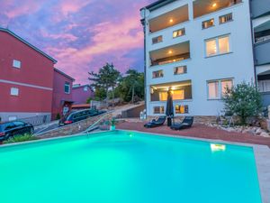 23939541-Ferienwohnung-6-Crikvenica-300x225-4