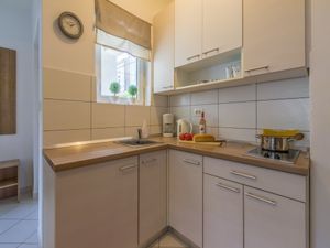 23942287-Ferienwohnung-4-Crikvenica-300x225-3