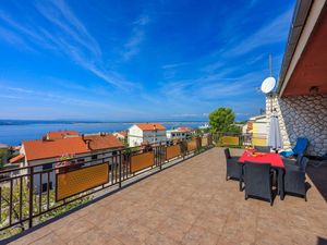 23942669-Ferienwohnung-5-Crikvenica-300x225-3