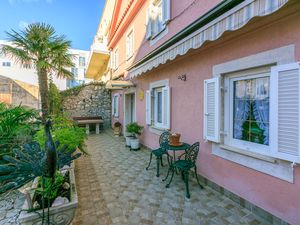 23942689-Ferienwohnung-3-Crikvenica-300x225-4