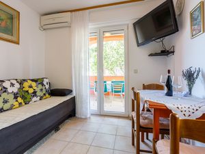 23942717-Ferienwohnung-4-Crikvenica-300x225-1