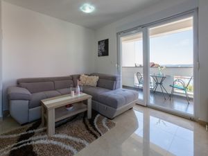 23942835-Ferienwohnung-2-Crikvenica-300x225-5