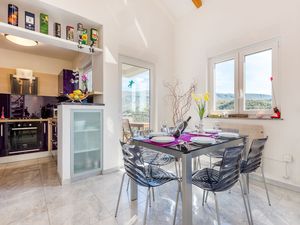 23942909-Ferienwohnung-6-Crikvenica-300x225-4