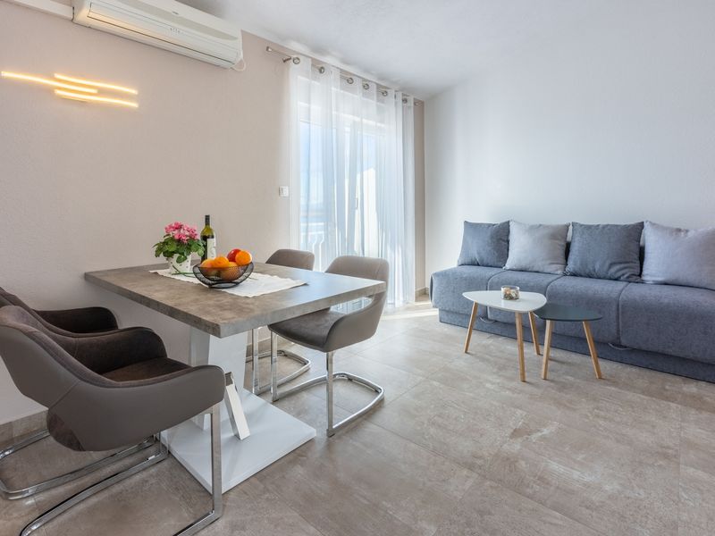 23943347-Ferienwohnung-4-Crikvenica-800x600-0