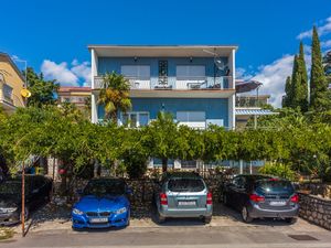 23944068-Ferienwohnung-5-Crikvenica-300x225-4