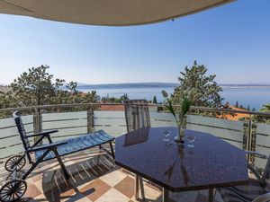 23944104-Ferienwohnung-2-Crikvenica-300x225-0