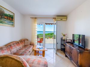 23944212-Ferienwohnung-2-Crikvenica-300x225-4