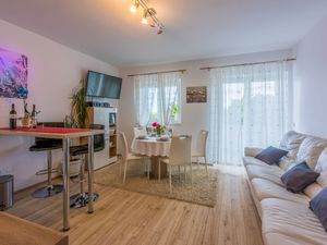 Ferienwohnung für 5 Personen (60 m&sup2;) in Crikvenica