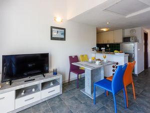 23944509-Ferienwohnung-3-Crikvenica-300x225-2