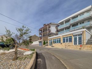 23944543-Ferienwohnung-4-Crikvenica-300x225-3