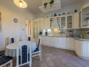 23944778-Ferienwohnung-5-Crikvenica-300x225-4