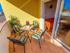 23945053-Ferienwohnung-5-Crikvenica-300x225-2