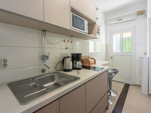 23945069-Ferienwohnung-2-Crikvenica-300x225-4