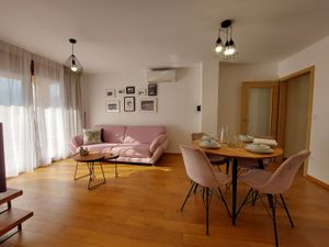 23945925-Ferienwohnung-4-Crikvenica-300x225-4