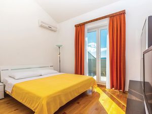 23708988-Ferienwohnung-4-Crikvenica-300x225-3