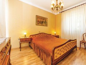 23723569-Ferienwohnung-6-Crikvenica-300x225-4