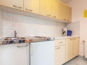 23724084-Ferienwohnung-2-Crikvenica-300x225-2