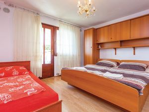 23724084-Ferienwohnung-2-Crikvenica-300x225-3