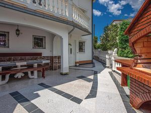 23724831-Ferienwohnung-2-Crikvenica-300x225-5