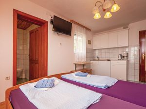 23724872-Ferienwohnung-2-Crikvenica-300x225-2