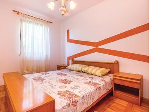 23726041-Ferienwohnung-4-Crikvenica-300x225-4