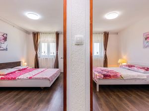 23738516-Ferienwohnung-12-Crikvenica-300x225-4