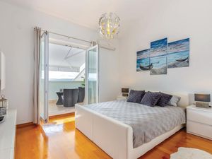 23739359-Ferienwohnung-6-Crikvenica-300x225-3