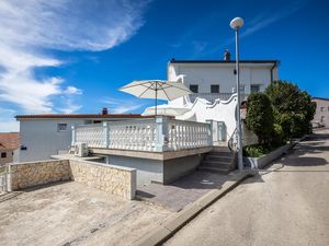 23743801-Ferienwohnung-2-Crikvenica-300x225-1