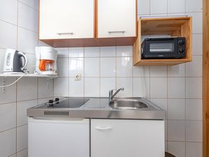 23743801-Ferienwohnung-2-Crikvenica-300x225-3