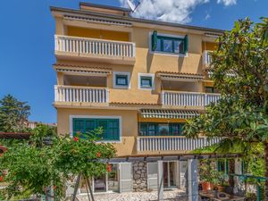 23751029-Ferienwohnung-4-Crikvenica-300x225-1