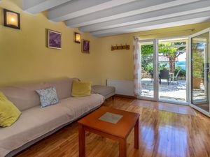 23751029-Ferienwohnung-4-Crikvenica-300x225-2