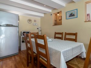 23751029-Ferienwohnung-4-Crikvenica-300x225-5