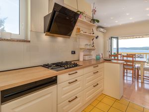 23751146-Ferienwohnung-4-Crikvenica-300x225-4