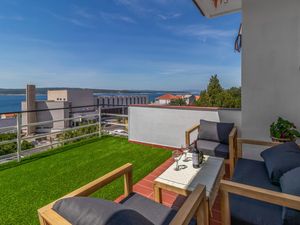 23755311-Ferienwohnung-4-Crikvenica-300x225-0