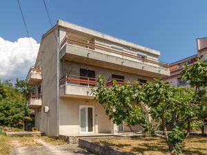 23755733-Ferienwohnung-2-Crikvenica-300x225-5