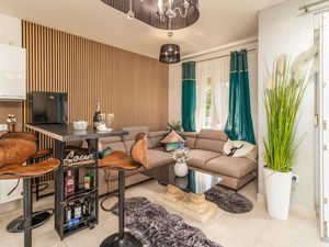 23764811-Ferienwohnung-4-Crikvenica-300x225-2