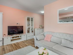 23823584-Ferienwohnung-5-Crikvenica-300x225-2