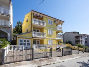 23949485-Ferienwohnung-4-Crikvenica-300x225-1